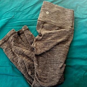 Lululemon wunder under capri sz 2